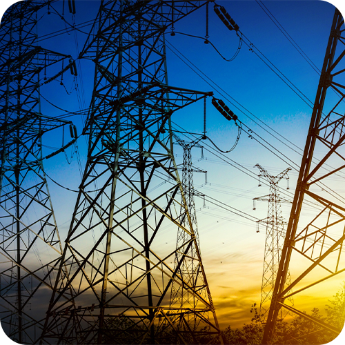 Lignes à haute tension — secteur de l'industrie électrique et manutention de composants de puissance