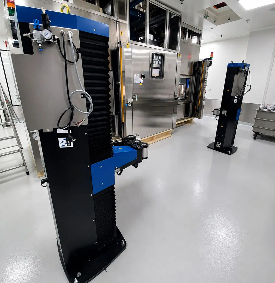 SCARA TITAN manipulator arm – Pharmaceutical industry