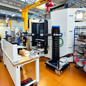 Bras manipulateur SCARA Neoditech dans l'industrie de la machinerie agricole
